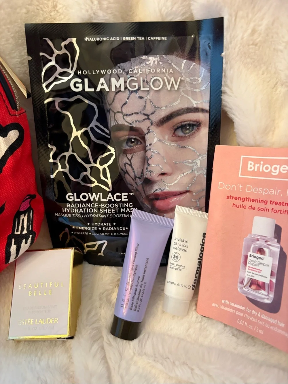 Estée Lauder Makeup Bag with bundle of 12 beauty samples products glamglow